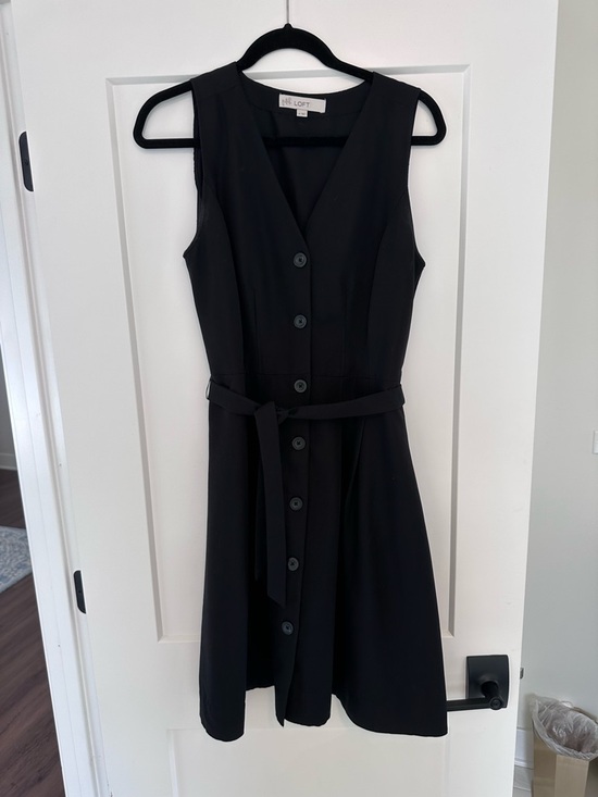 LOFT Dresses & Skirts - LOFT Black Sleeveless Button-Front Belted Mini Dress